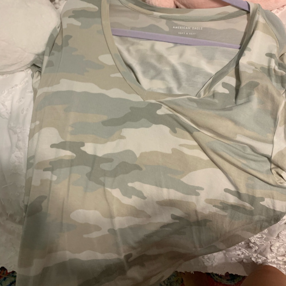 american eagle shirt